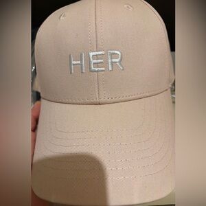 Burberry Her Light Pink Cap with white Embroidery GWP